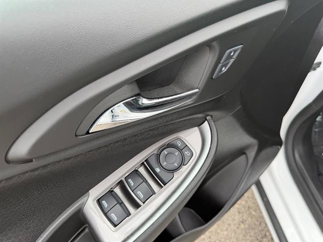 Used 2024 Chevrolet Malibu LT FWD image 25