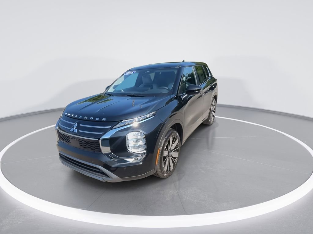 New 2025 Mitsubishi Outlander SE image 4