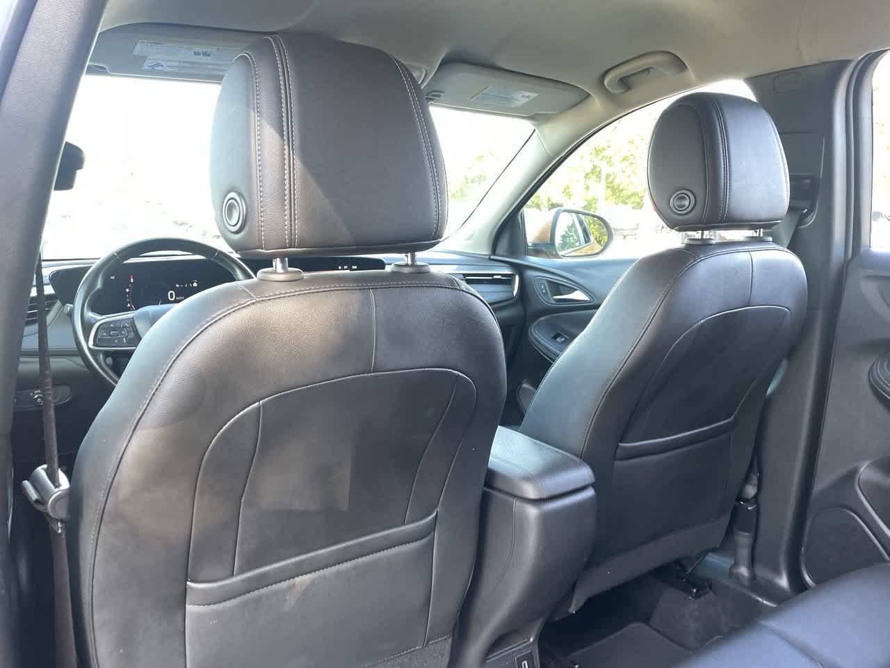Used 2024 Buick Encore GX Sport Touring AWD/4WD image 19
