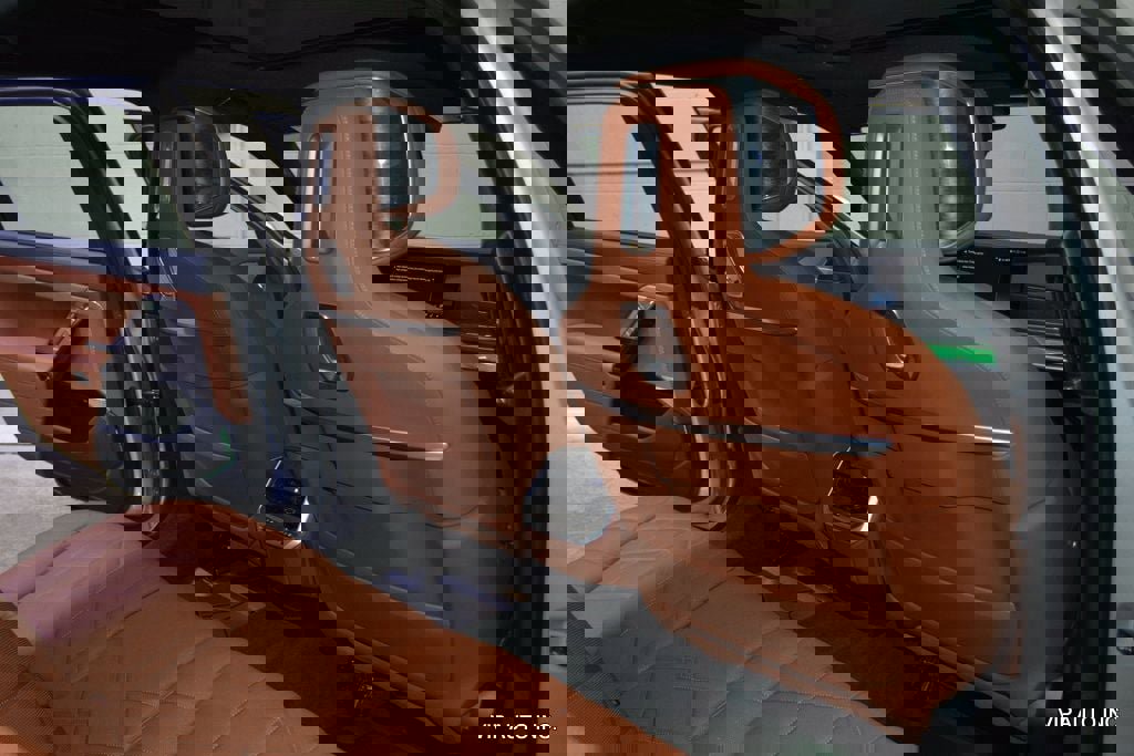 Used 2024 BMW i7 eDrive50 image 19