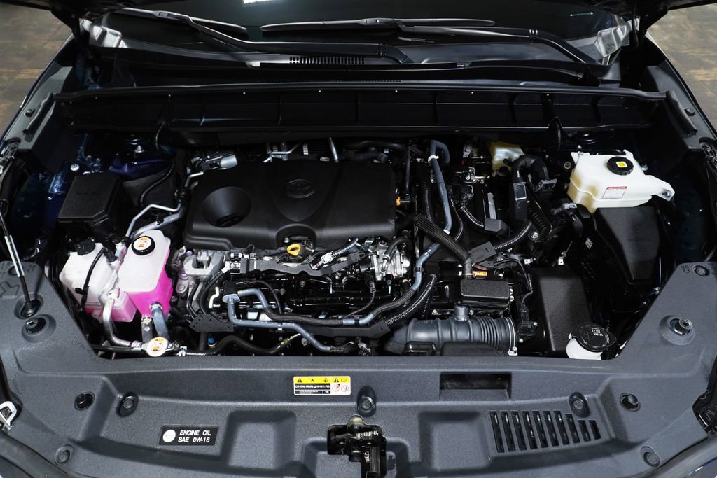 Used 2023 Toyota Highlander Limited FWD image 11