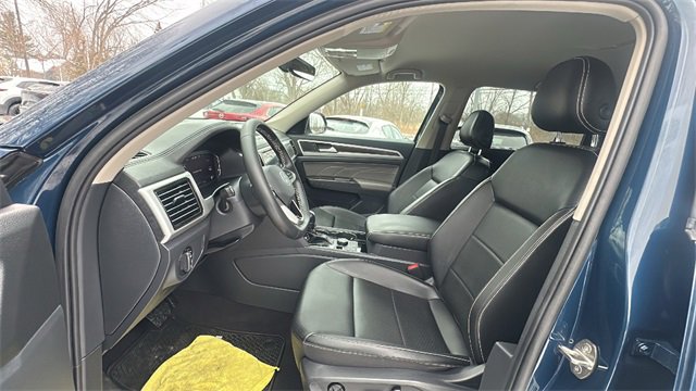 Used 2022 Volkswagen Atlas SE image 28