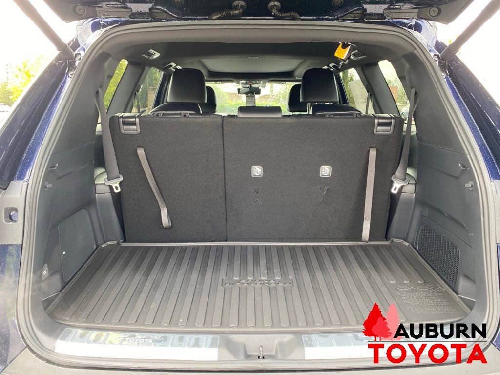 New 2026 Toyota Grand Highlander AWD Hybrid image 18