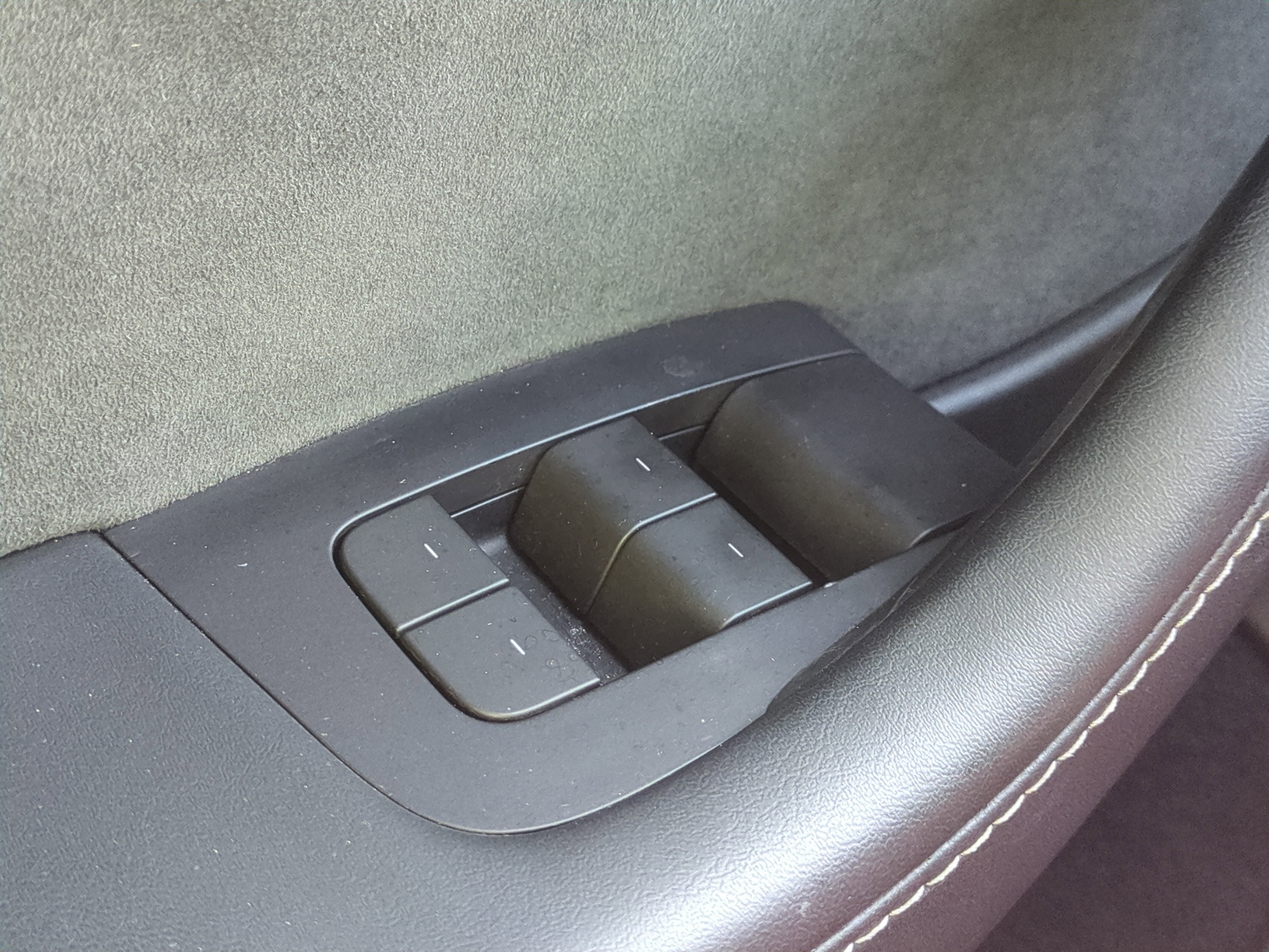 Used 2023 Tesla Model Y Performance image 26