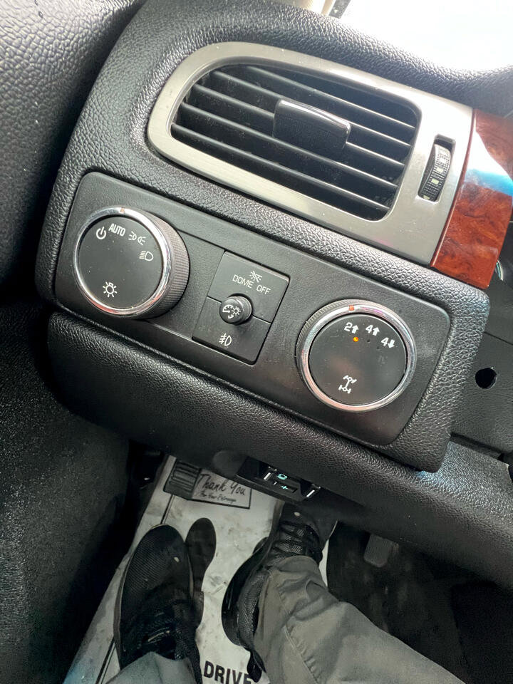 Used 2014 GMC Sierra 3500 SLT image 20