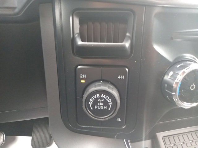 New 2025 Ford F150 XLT w/ Equipment Group 302A MID image 47