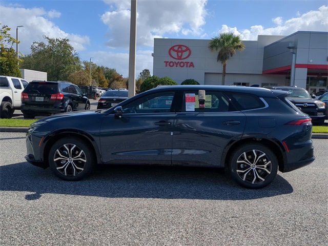 New 2026 Toyota Crown Signia image 7