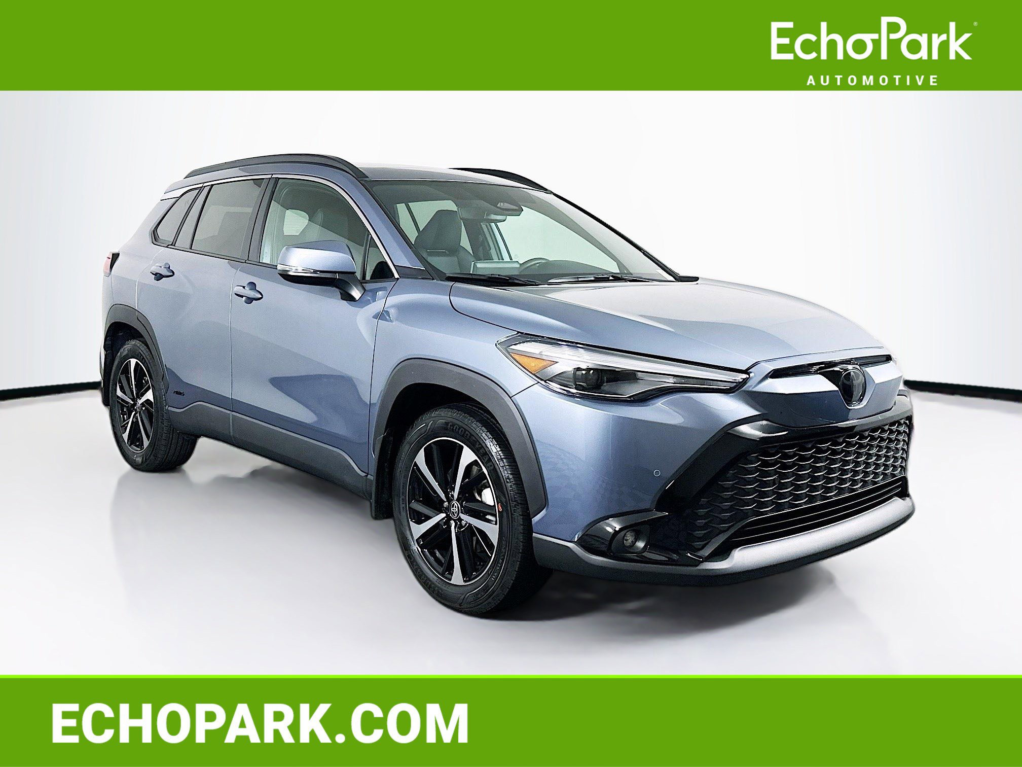 Used 2024 Toyota Corolla Cross XSE w/ Convenience Package image 1