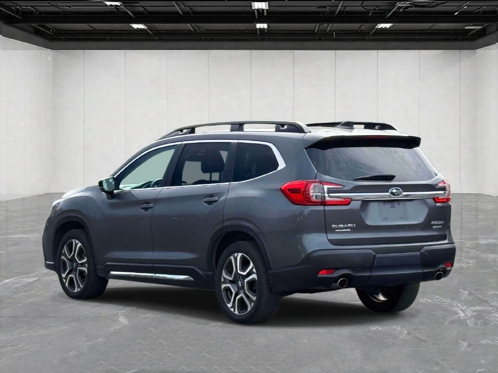 Used 2024 Subaru Ascent Limited AWD/4WD image 7