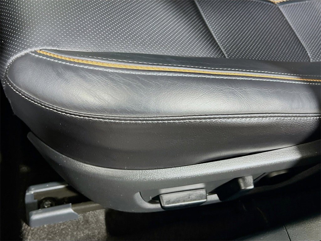 Used 2025 MAZDA CX-50 AWD 2.5 Hybrid w/ Weather Package image 17