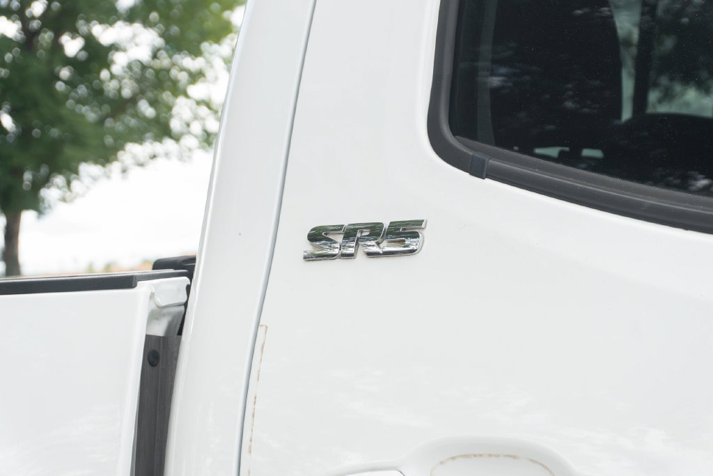 Used 2021 Toyota Tacoma SR5 RWD image 7