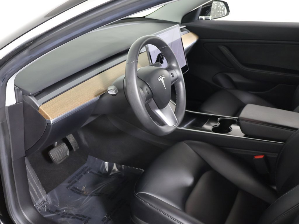 Used 2019 Tesla Model 3 Standard Range Plus image 25