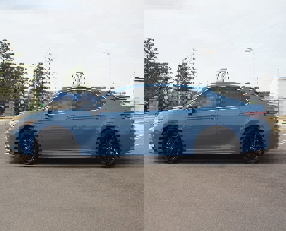 Used 2024 Toyota Camry XSE w/ Navigation Package image 14