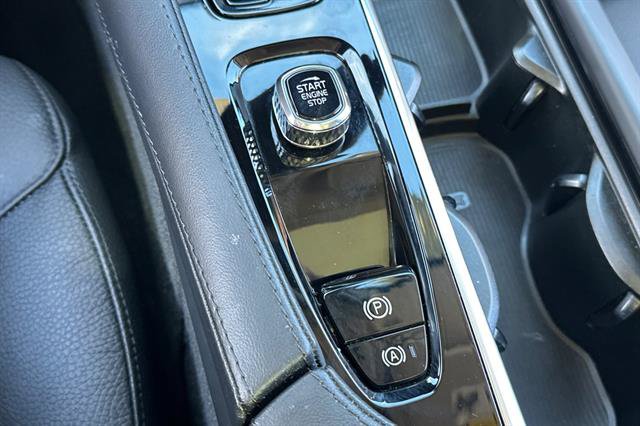 Certified 2023 Volvo XC90 T8 Plus w/ Protection Package Premier AWD/4WD image 26