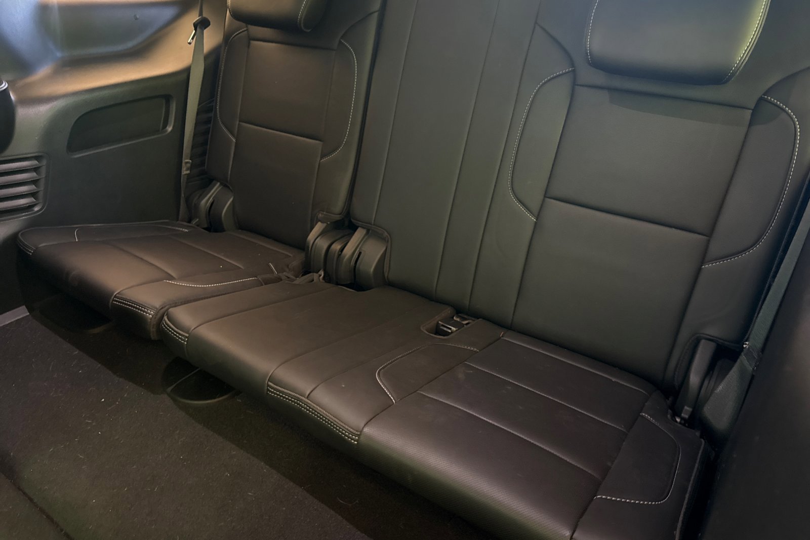 Used 2019 GMC Yukon Denali w/ Denali Ultimate Package AWD/4WD image 18