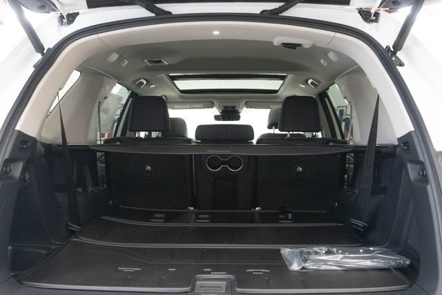 New 2026 Honda Pilot Elite image 16