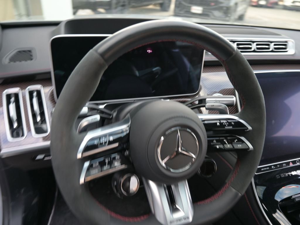 Used 2024 Mercedes-Benz S 63 AMG S w/ Rear Seat Package image 39