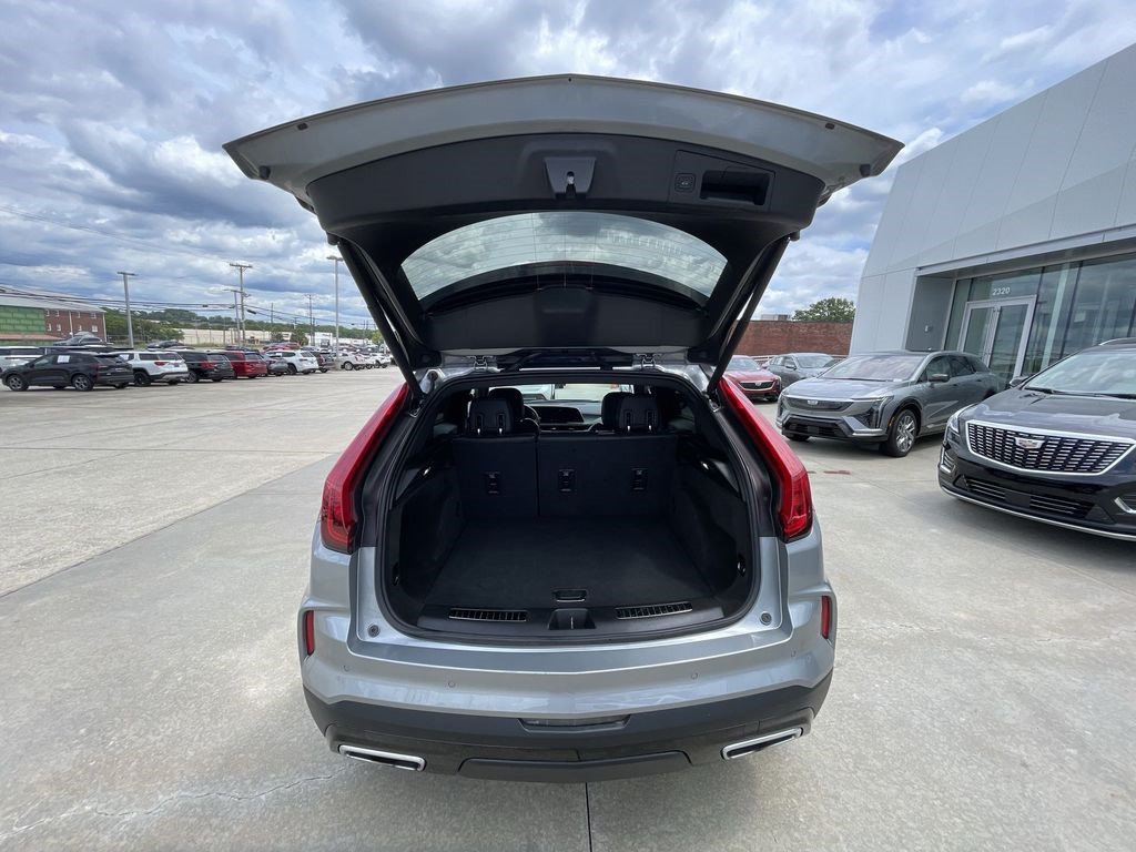Certified 2025 Cadillac XT4 Premium Luxury FWD image 19