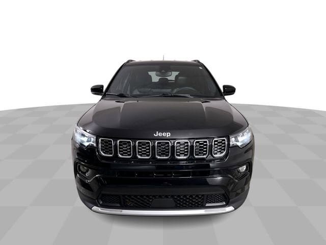 Used 2024 Jeep Compass Limited AWD/4WD image 6