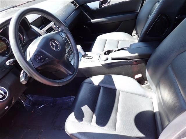 Used 2011 Mercedes-Benz C 300 4MATIC Sedan image 9
