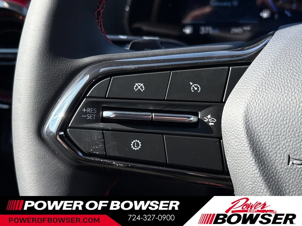 New 2026 Chevrolet Equinox RS w/ Convenience Package III AWD/4WD image 10