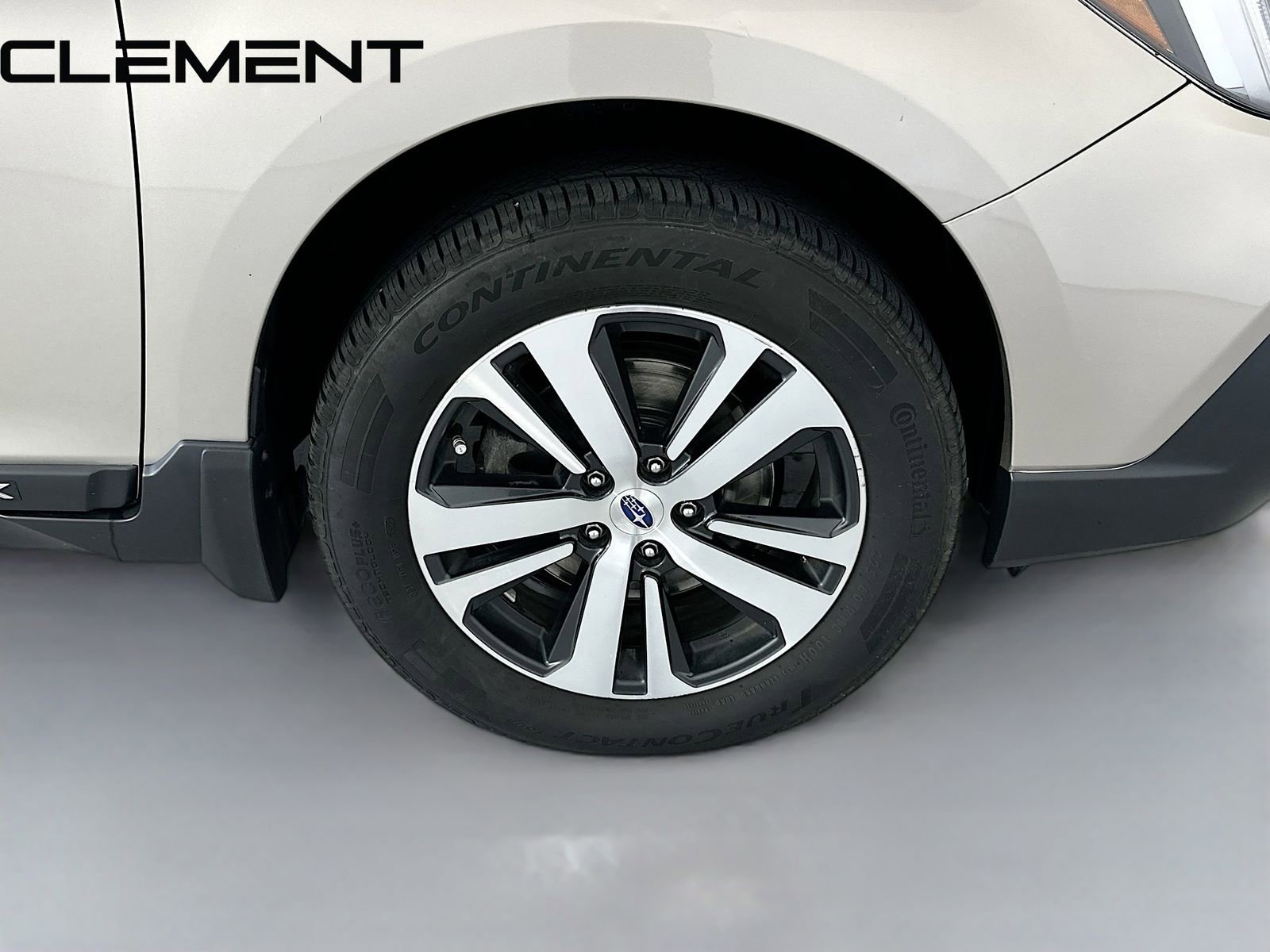 Used 2019 Subaru Outback 2.5i Limited AWD/4WD image 39