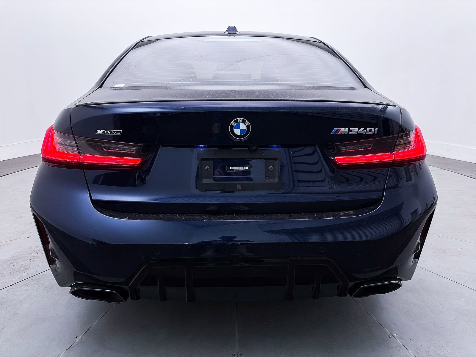 Used 2023 BMW M340i xDrive image 17