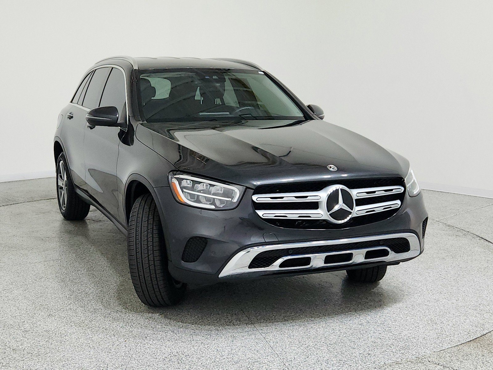 Certified 2022 Mercedes-Benz GLC 300 image 3