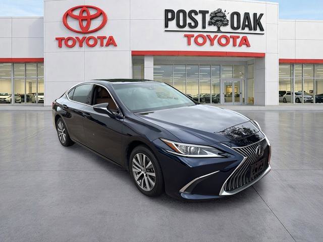 Used 2019 Lexus ES 350 w/ Premium Package FWD image 2