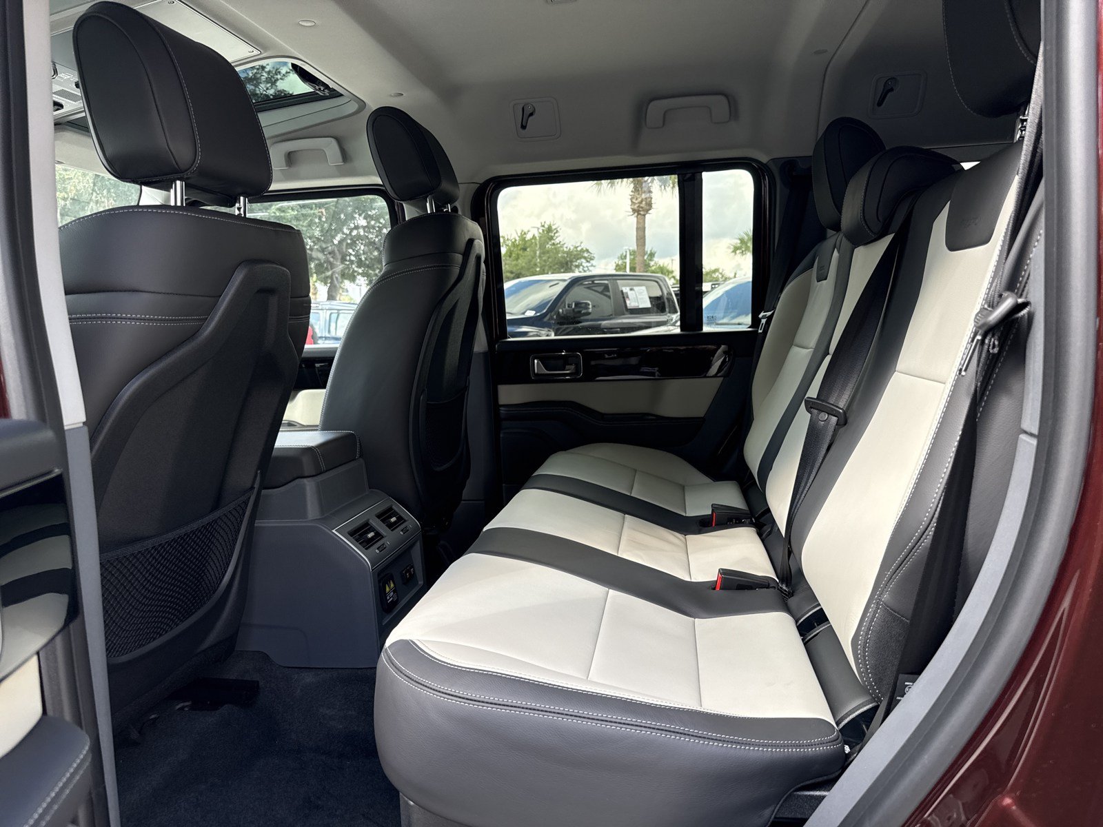 New 2026 INEOS Grenadier Station Wagon AWD/4WD image 26