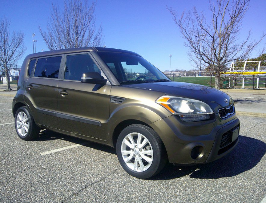 Used 2012 Kia Soul + image 3