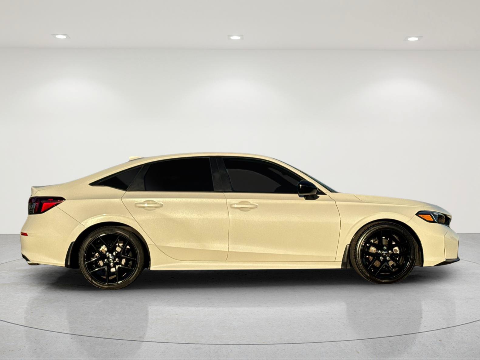 Used 2025 Honda Civic Sport image 7