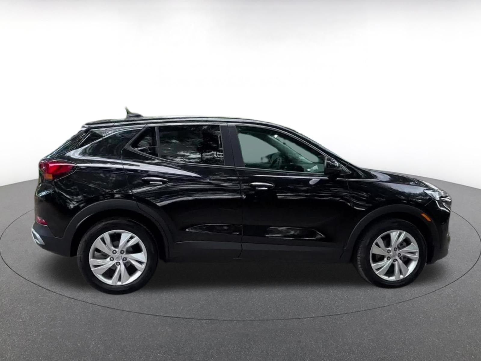 Used 2025 Buick Encore GX Preferred FWD image 16