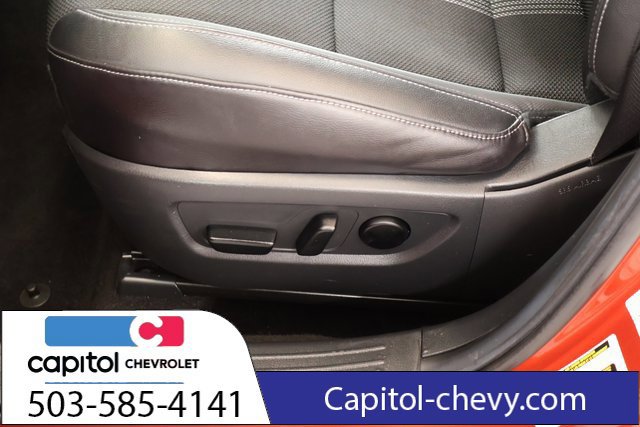 Used 2025 MAZDA CX-50 AWD 2.5 S w/ Premium Package image 14