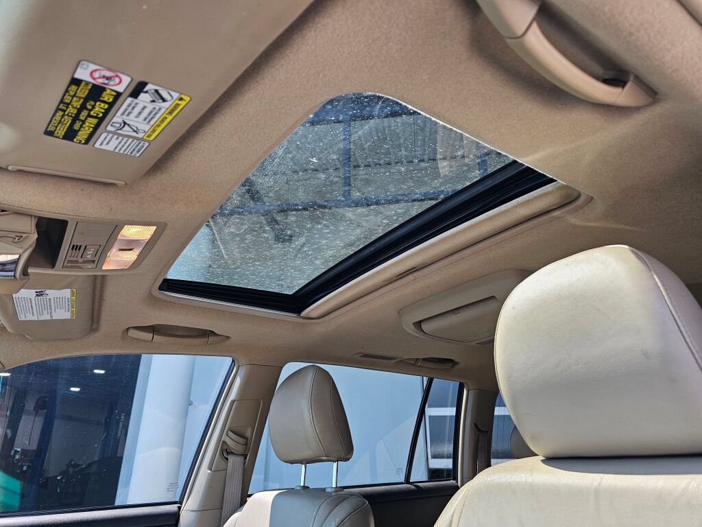 Used 2010 Toyota Highlander Limited AWD/4WD image 20