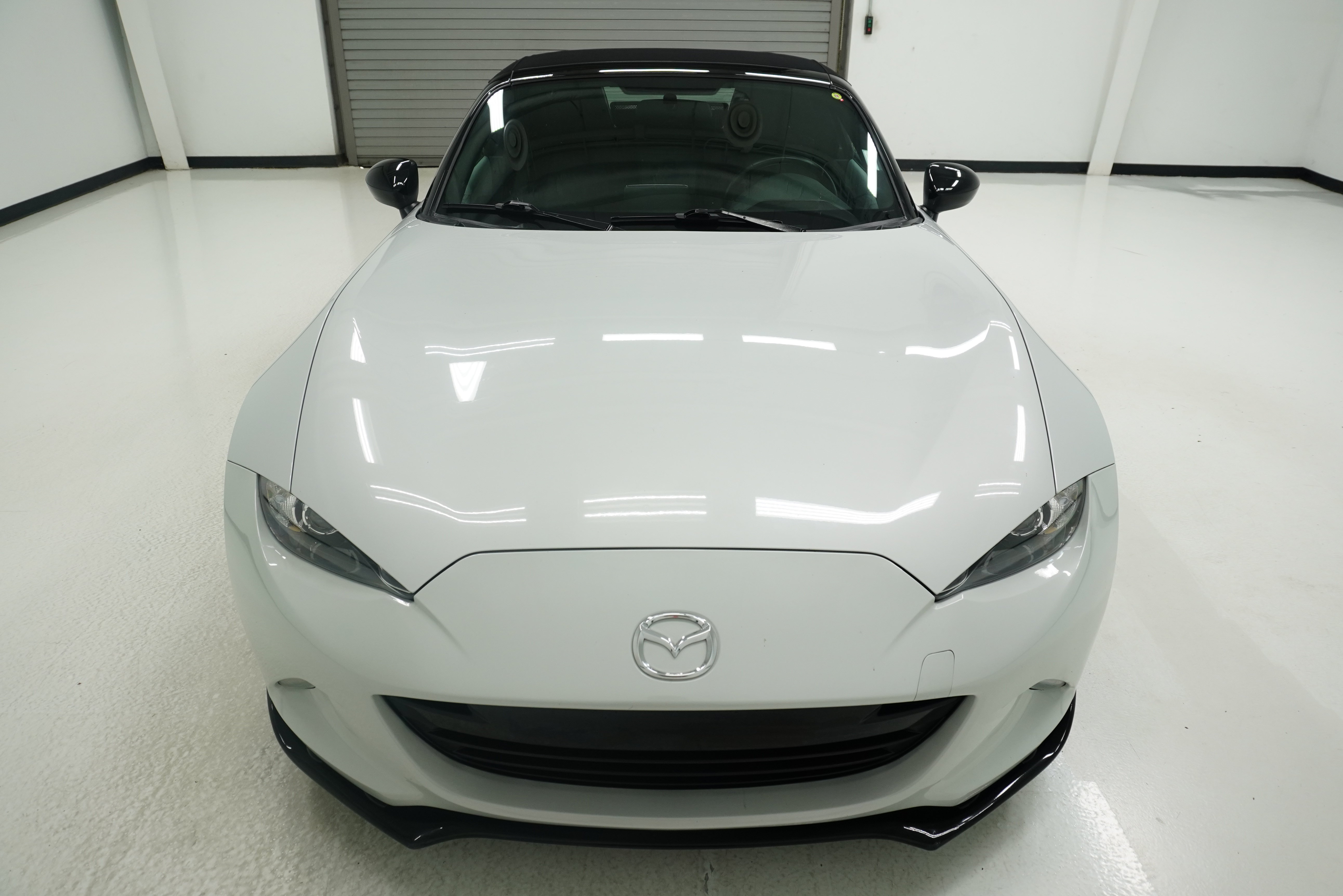 Used 2016 MAZDA MX-5 Miata Club w/ Brembo/BBS Package RWD image 2