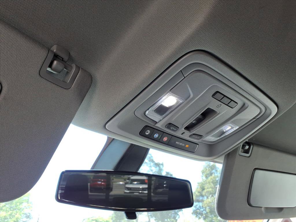 Used 2020 Chevrolet Silverado 1500 LT w/ All-Star Edition AWD/4WD image 36