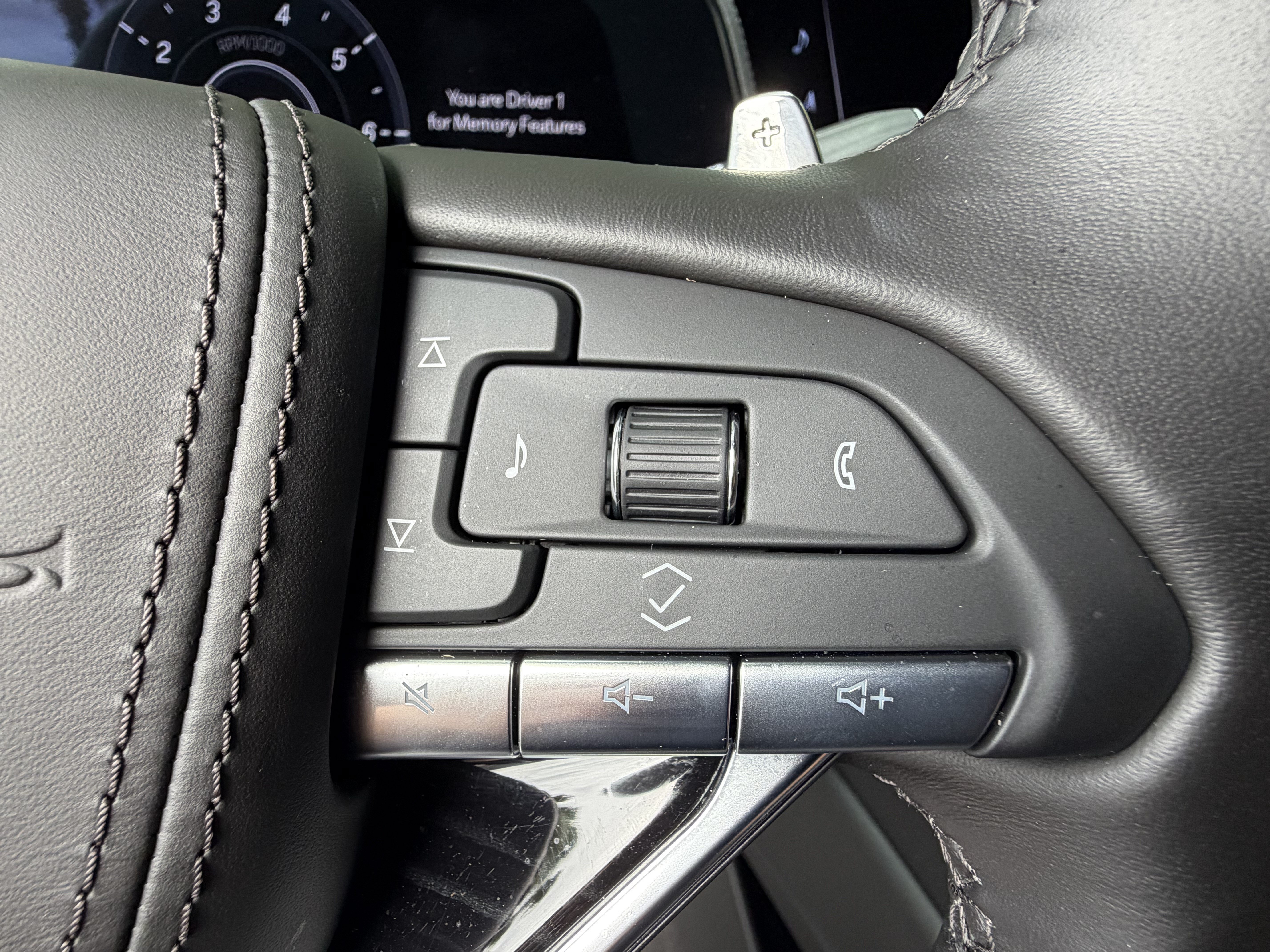 Used 2024 Cadillac Escalade V w/ LPO, ONYX Package AWD/4WD image 20