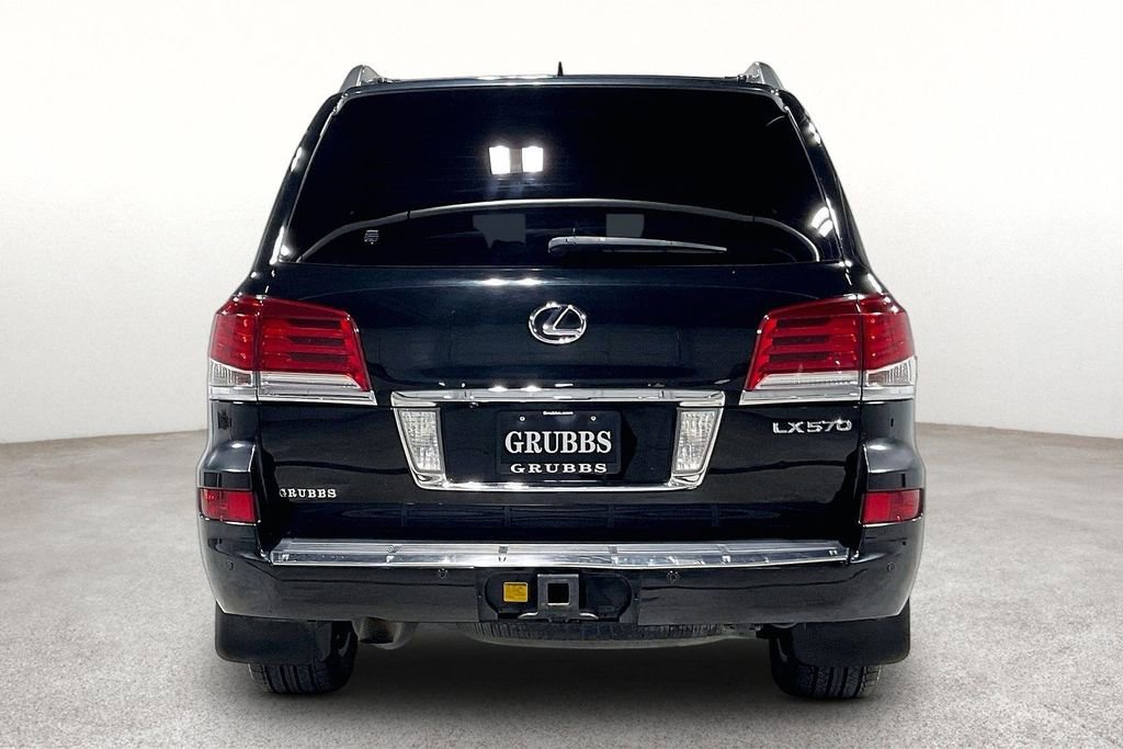 Used 2013 Lexus LX 570 4WD w/ Luxury Pkg image 5