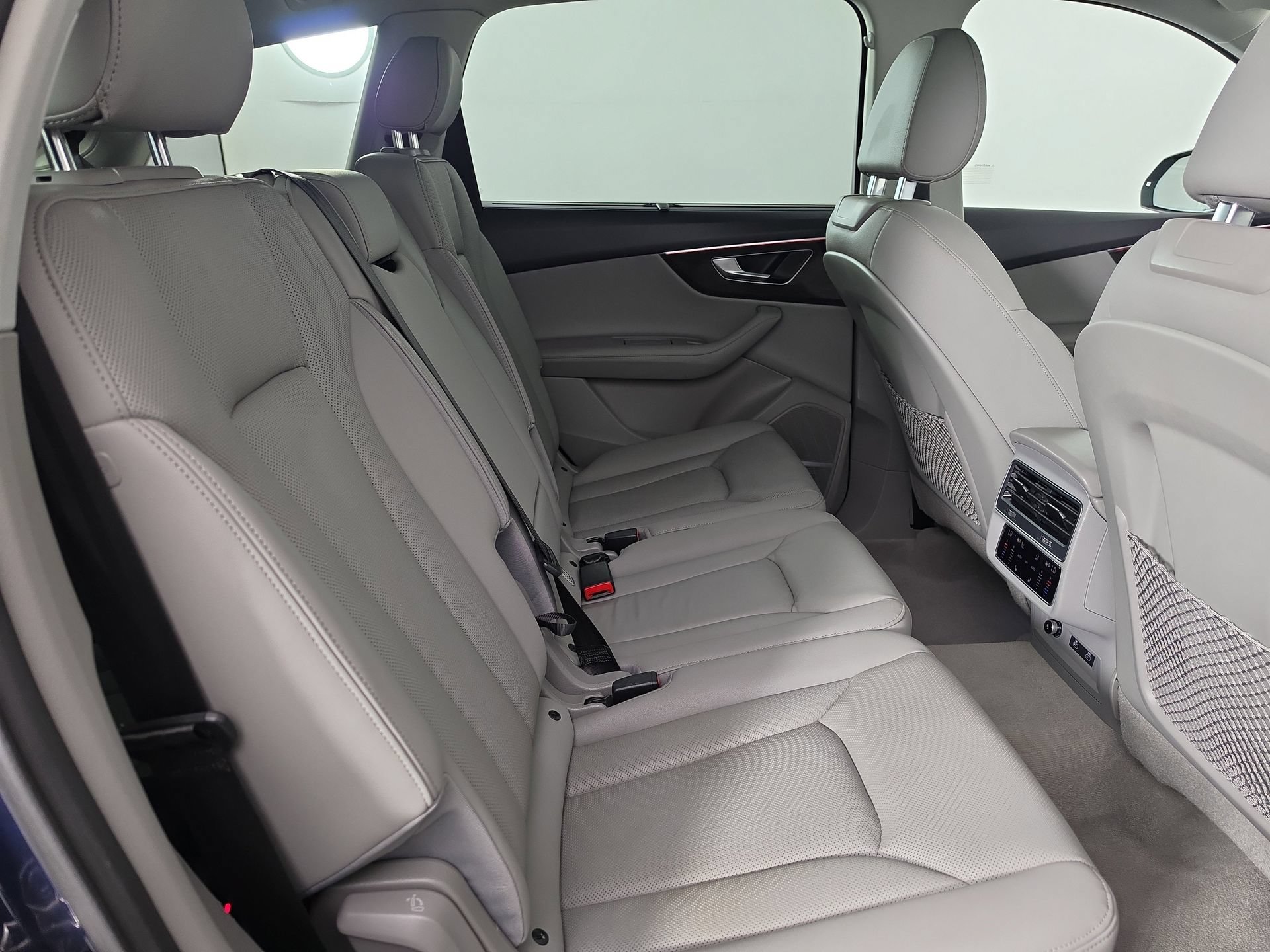 Used 2023 Audi Q7 2.0T Premium Plus w/ Premium Plus Package AWD/4WD image 41