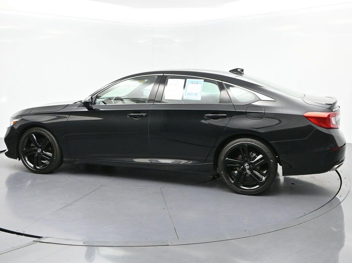 Used 2021 Honda Accord Sport image 5