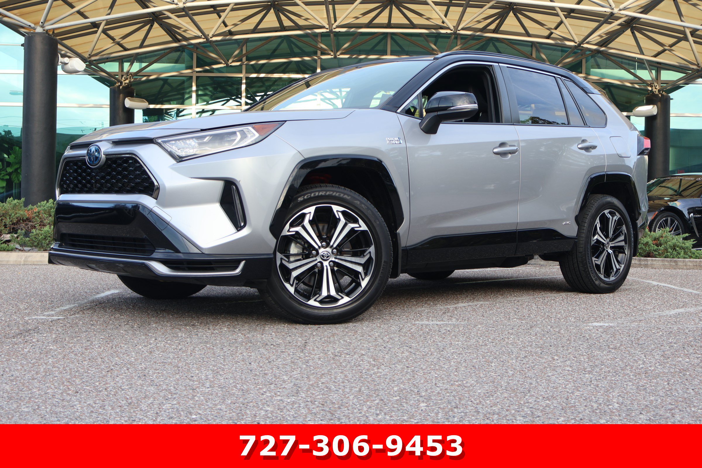 Used 2021 Toyota RAV4 XSE w/ Weather Package AWD/4WD image 1