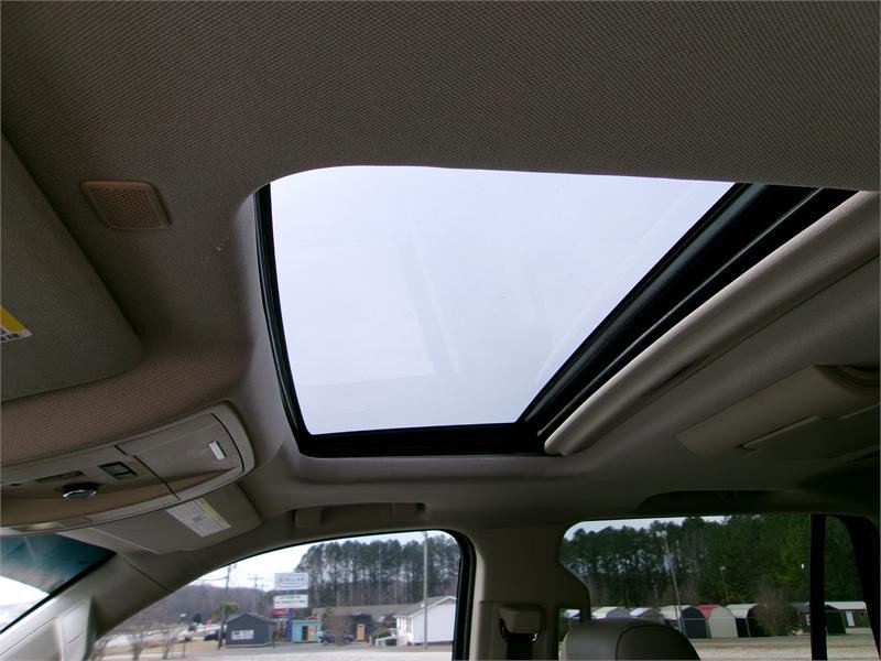 Used 2017 Chevrolet Tahoe Premier image 18