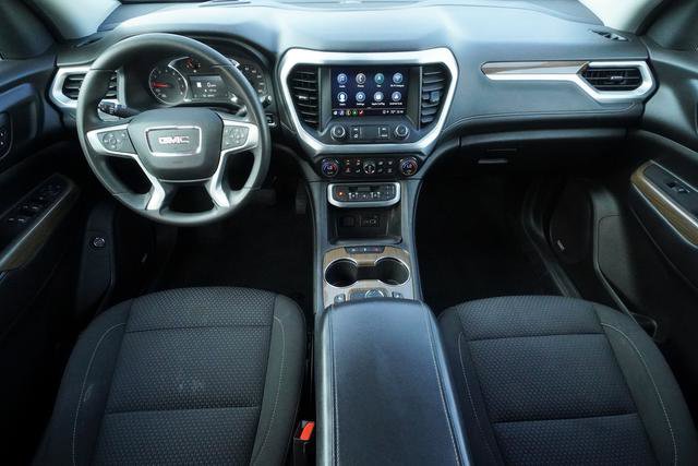 Used 2023 GMC Acadia SLE w/ Driver Convenience Package image 12