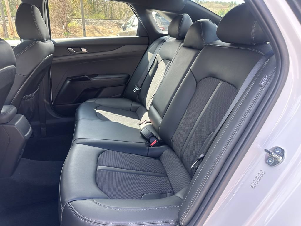 Used 2024 Kia K5 GT-Line w/ GT-Line Premium Package FWD image 11