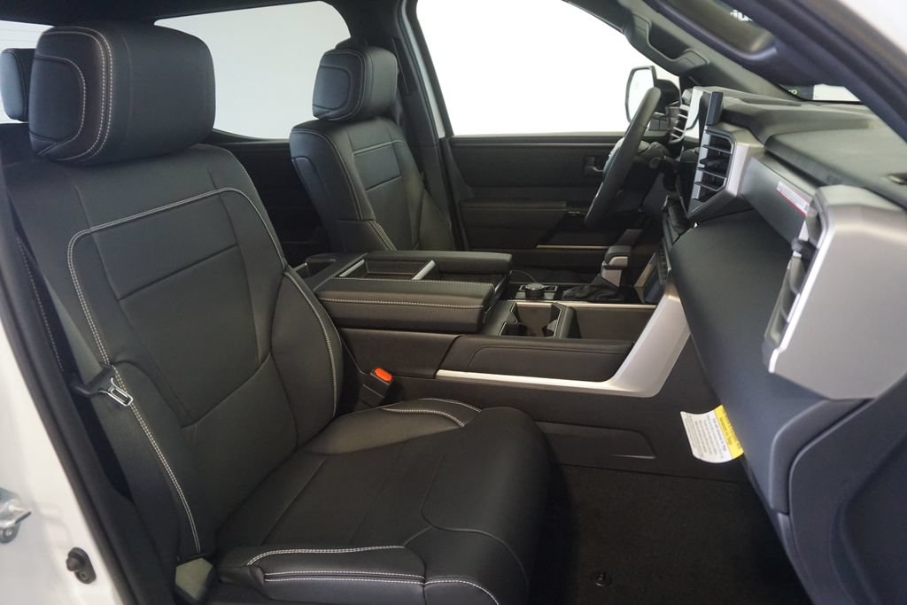 New 2026 Toyota Tundra Limited AWD/4WD image 25