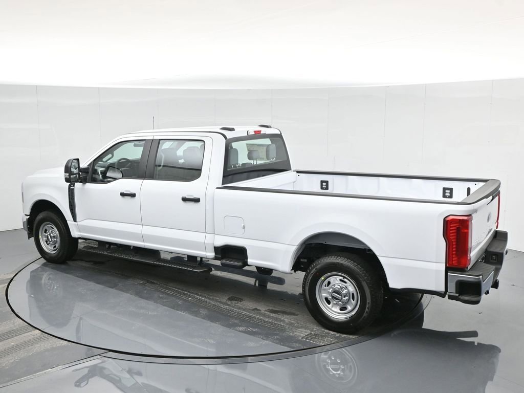 New 2026 Ford F250 XL w/ XL Chrome Package image 35