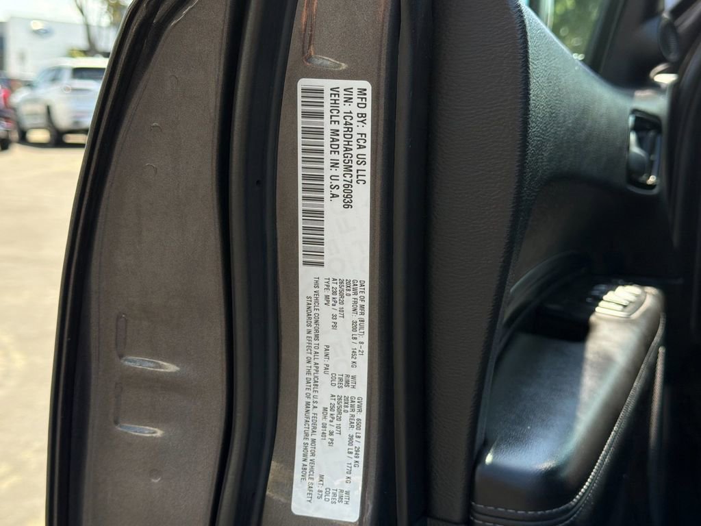 Used 2021 Dodge Durango SXT RWD image 28
