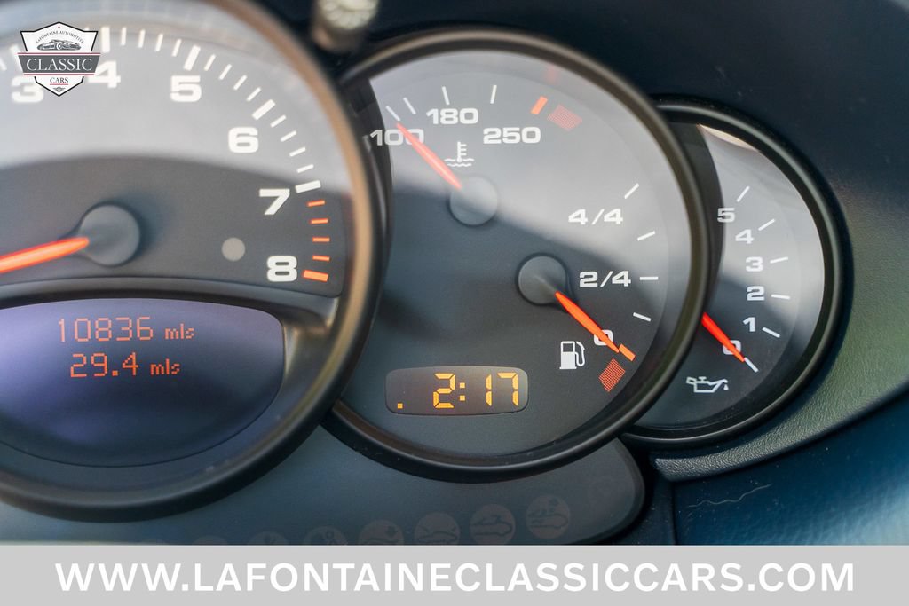 Used 2002 Porsche 911 Carrera RWD image 92