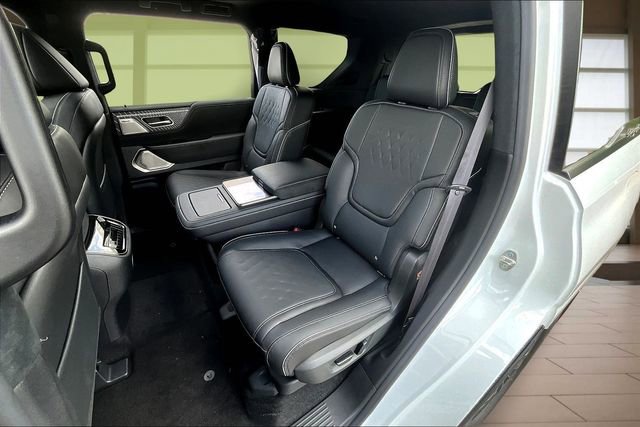 New 2026 INFINITI QX80 Autograph w/ Premium Cargo Package image 26